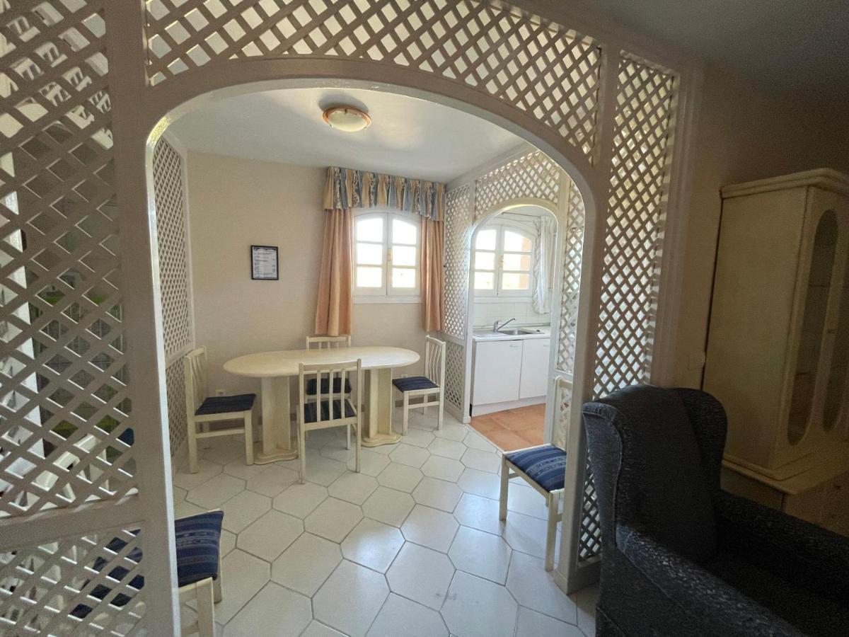 Apartamentos El Toro Marbella Esterno foto