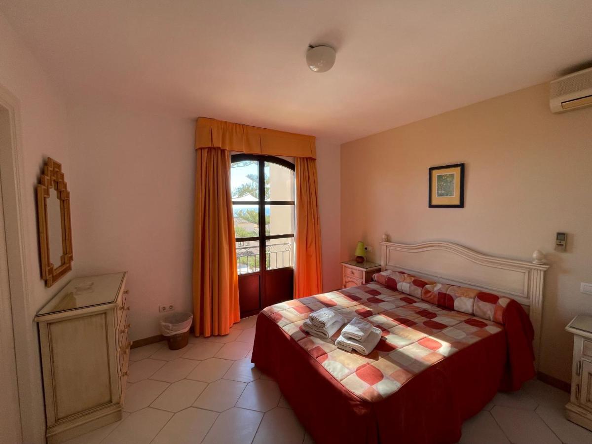 Apartamentos El Toro Marbella Esterno foto