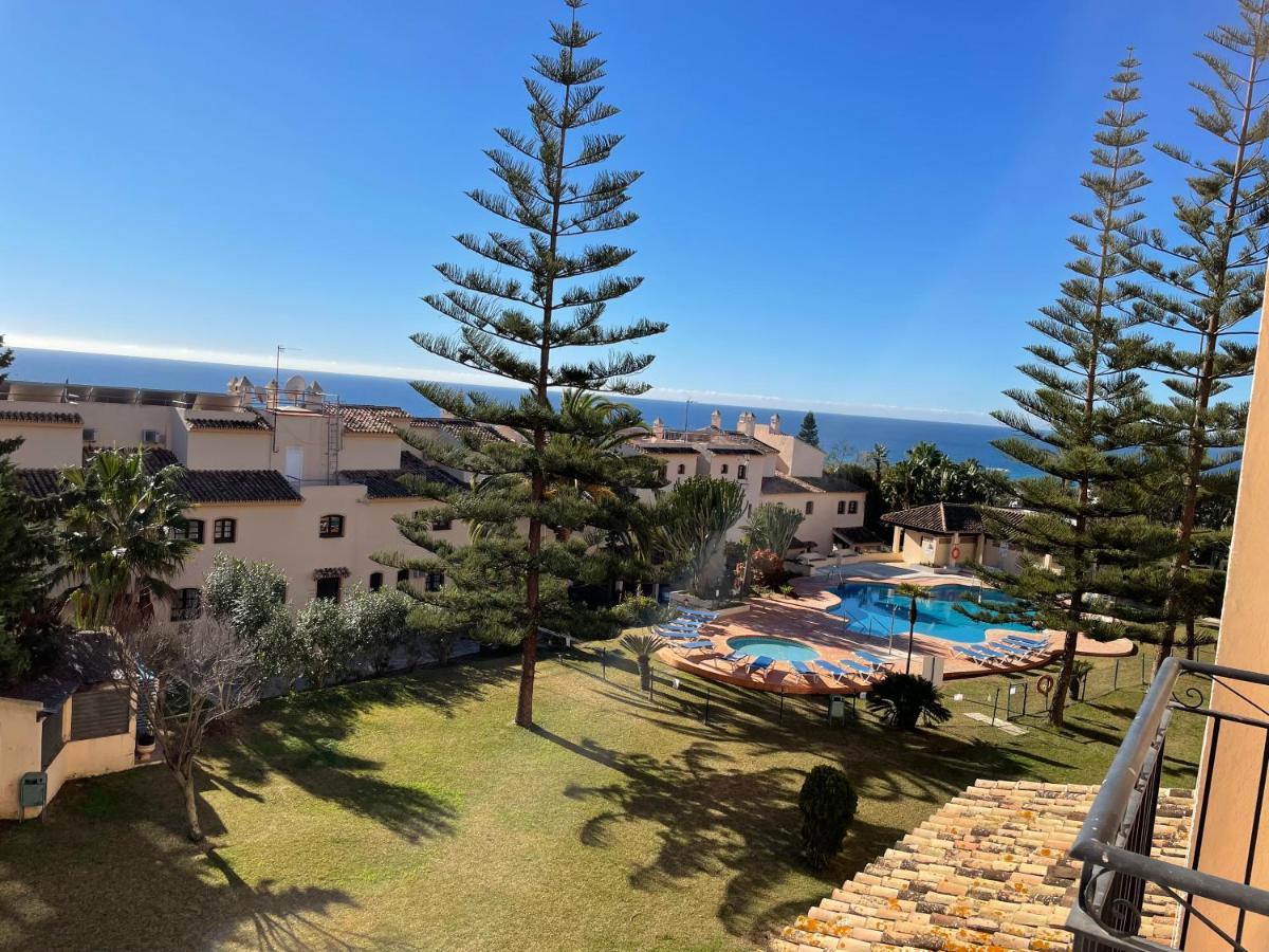 Apartamentos El Toro Marbella Esterno foto