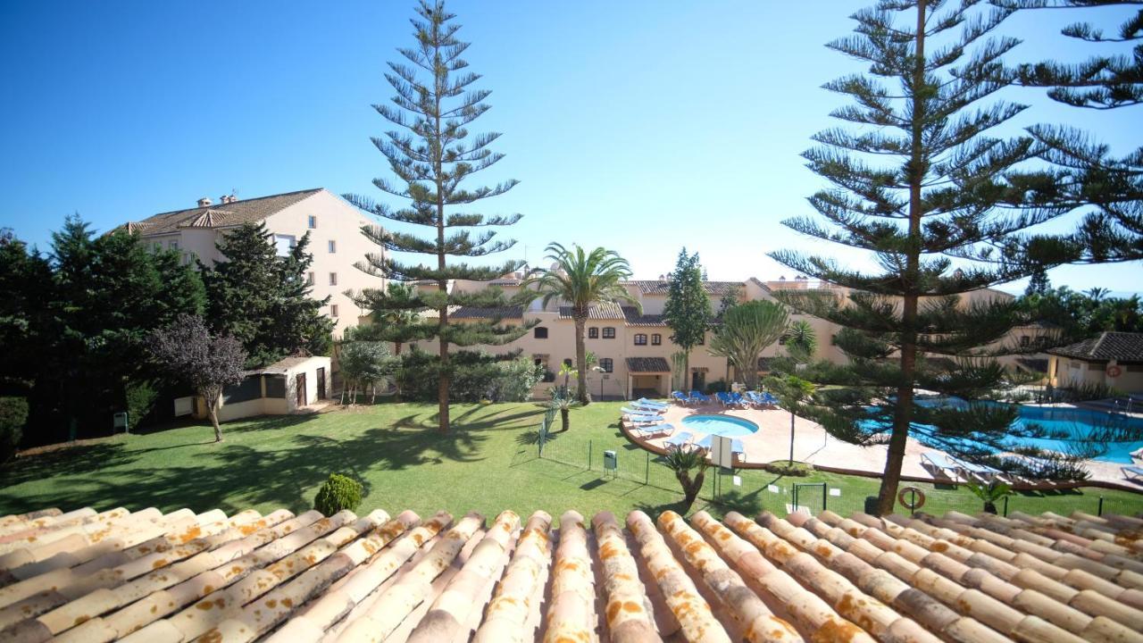 Apartamentos El Toro Marbella Esterno foto