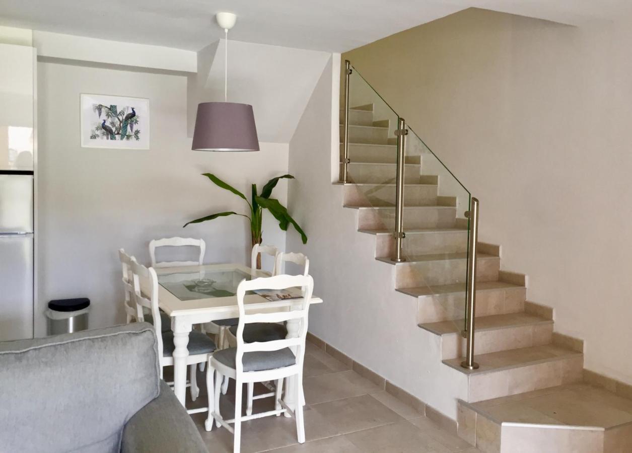 Apartamentos El Toro Marbella Esterno foto