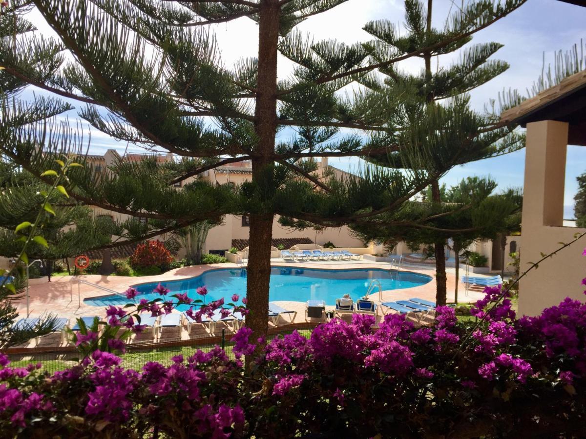 Apartamentos El Toro Marbella Esterno foto